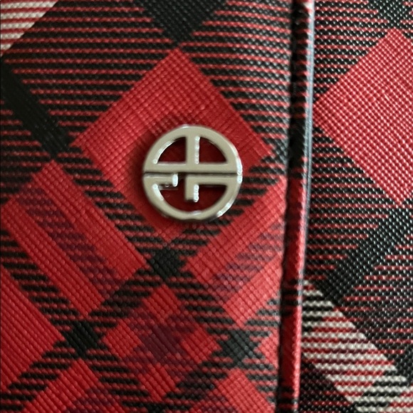 Giani Bernini Red and Black Plaid Wristlet - Picture 8 of 9
